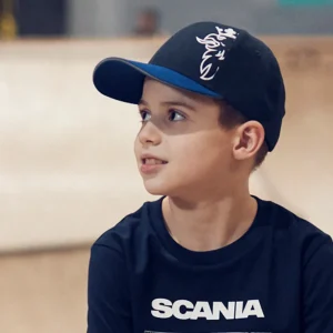Pokaż Wszystkie^Scania Czapka baseballowa dla dzieci, kontrastowe wykończenie, z gryfem